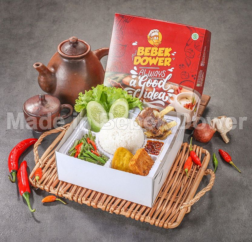 Nasi Box Srikandi: Santap Nikmat Tanpa Ribet di Cilacap